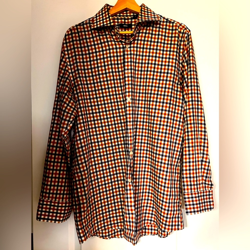 Red white and blue gingham men’s button down